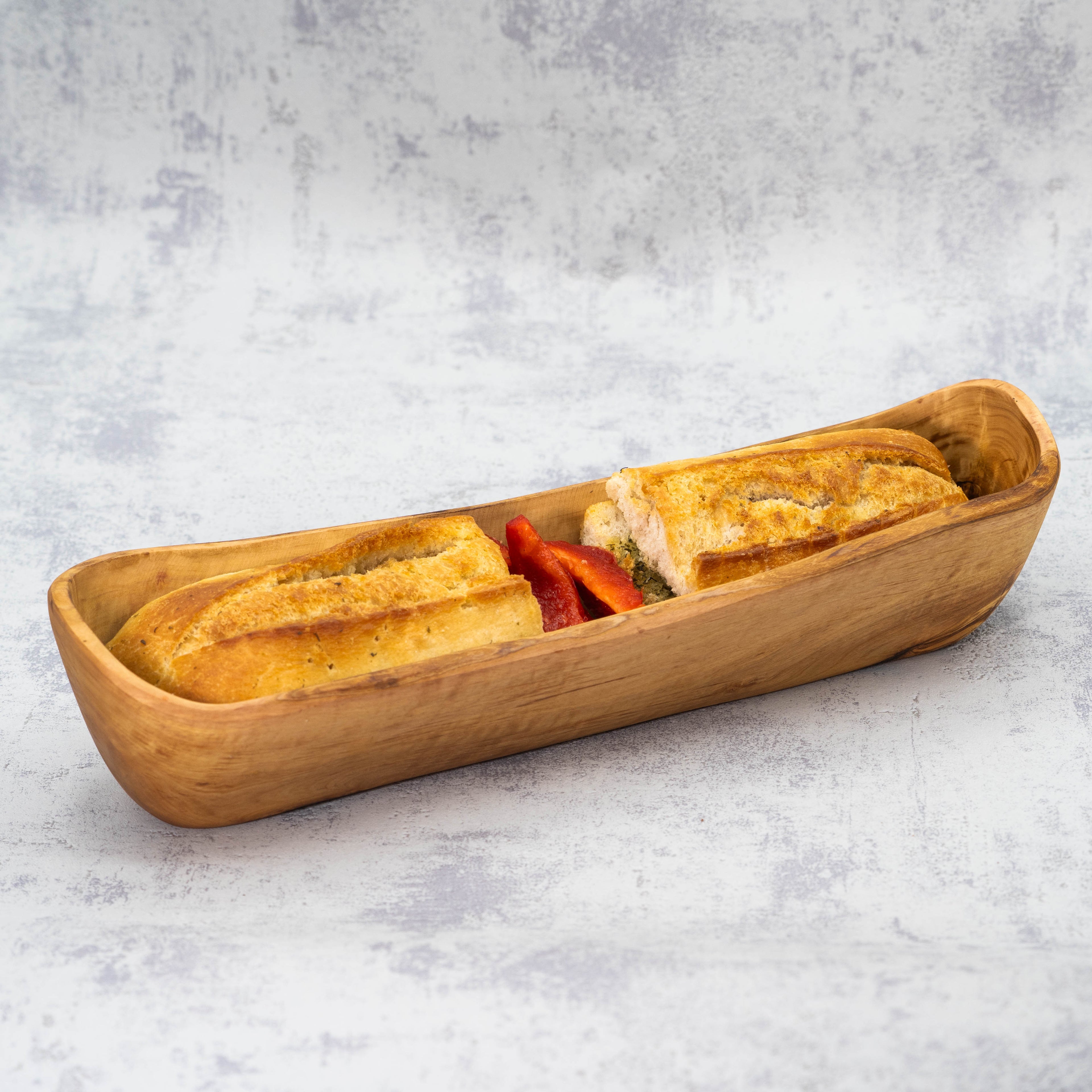 Rustikale Baguetteschale aus Olivenholz