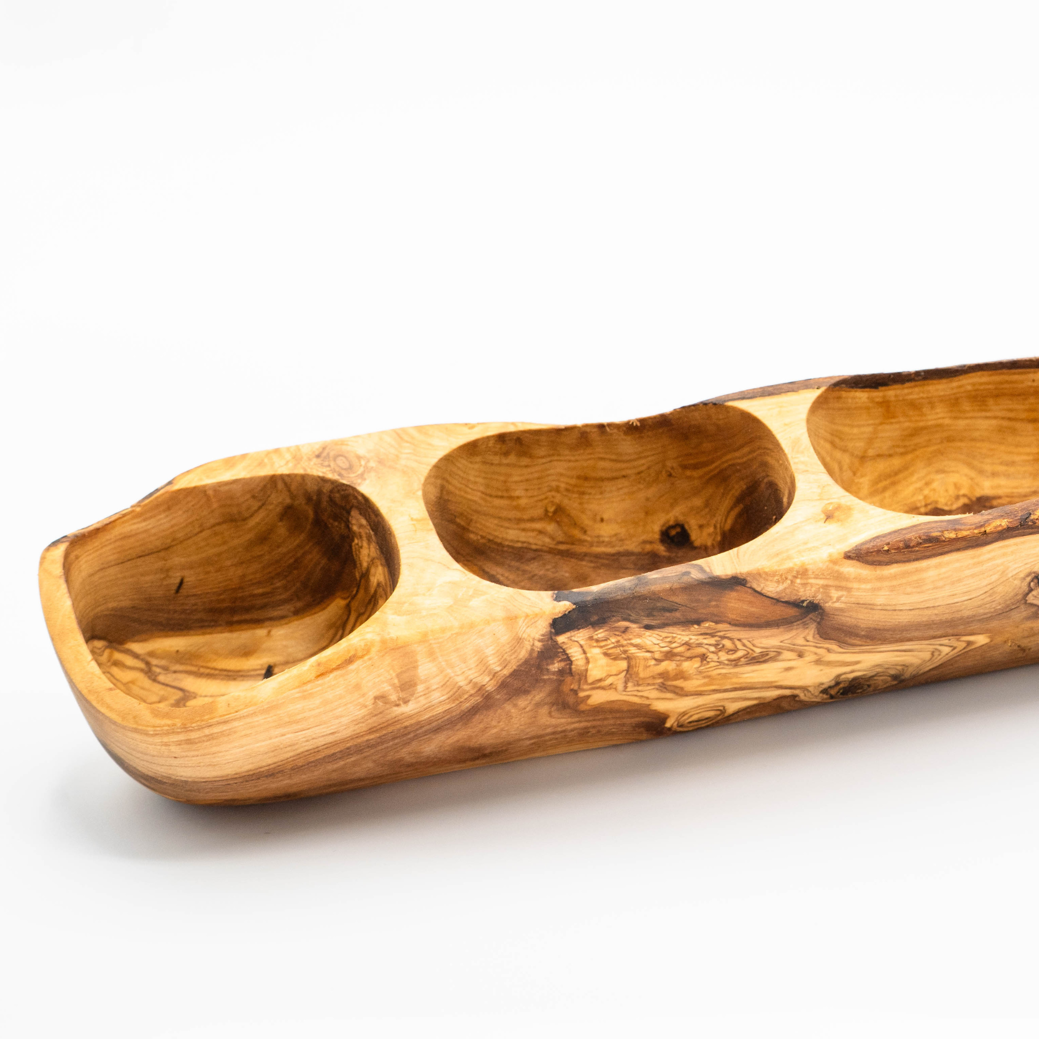 Nussschale aus Olivenholz
